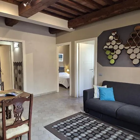 Lu Apartment